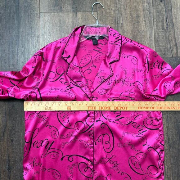 Victorias Secret Pink Satin Pajama Top SEXY  Black Script Print Size Sm Pocket - Picture 6 of 6